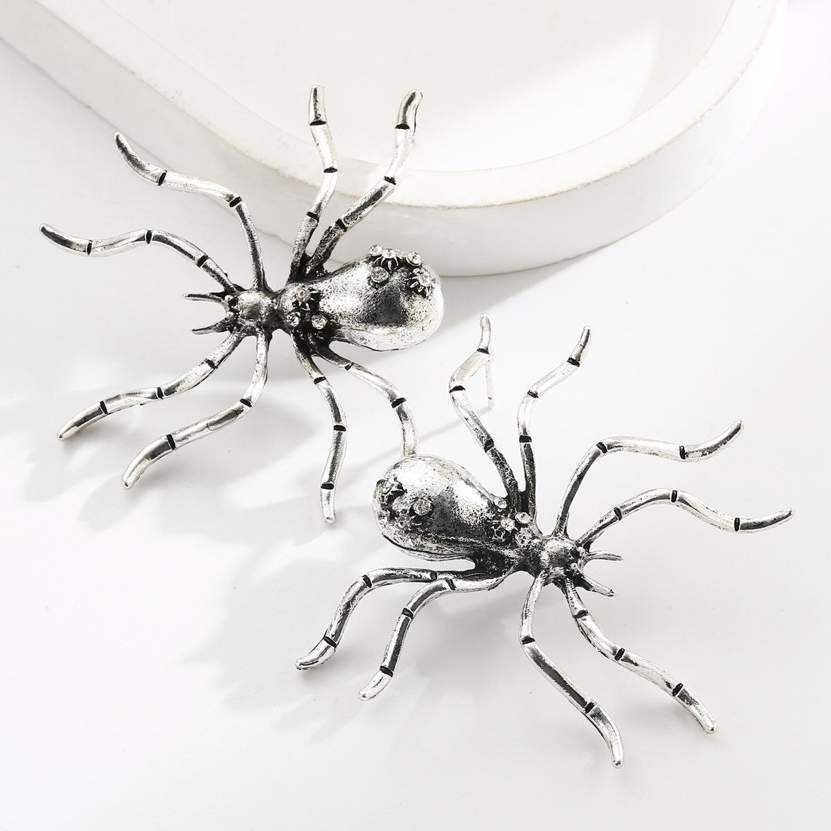 DIGADAGU Metal Spider Insect Stud Earrings New Classic Vintage Earrings Women Halloween Party Zircon Accessories медный
DIGADAGU Metal Spider Insect Stud Earrings New Classic Vintage Earrings Women Halloween Party Zircon Accessories медный
