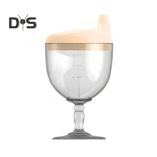 150 мл Детская винная кружка с удобной ручкой, силиконовой крышкой, бокалом для вина, кружкой для напитков, непроливающейся, обучающей кружкой с крышкой для выпуска воздуха, пластиковой кружкой для детского вина жёлтый
150 мл Детская винная кружка с удобной ручкой, силиконовой крышкой, бокалом для вина, кружкой для напитков, непроливающейся, обучающей кружкой с крышкой для выпуска воздуха, пластиковой кружкой для детского вина жёлтый