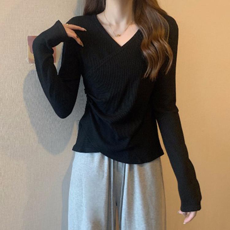 Женская футболка с длинным рукавом, нишевый и уникальный топ с крестообразным дизайном, новинка начала осени, рубашка на белой основе с V-образным вырезом XXL чёрный
Женская футболка с длинным рукавом, нишевый и уникальный топ с крестообразным дизайном, новинка начала осени, рубашка на белой основе с V-образным вырезом XXL чёрный