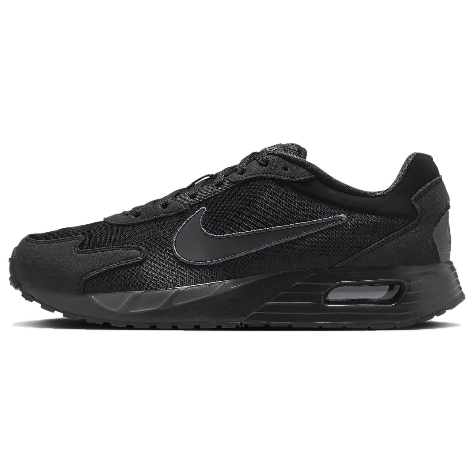 new Nike Air Max Solo Triple Black 40.5
new Nike Air Max Solo Triple Black 40.5