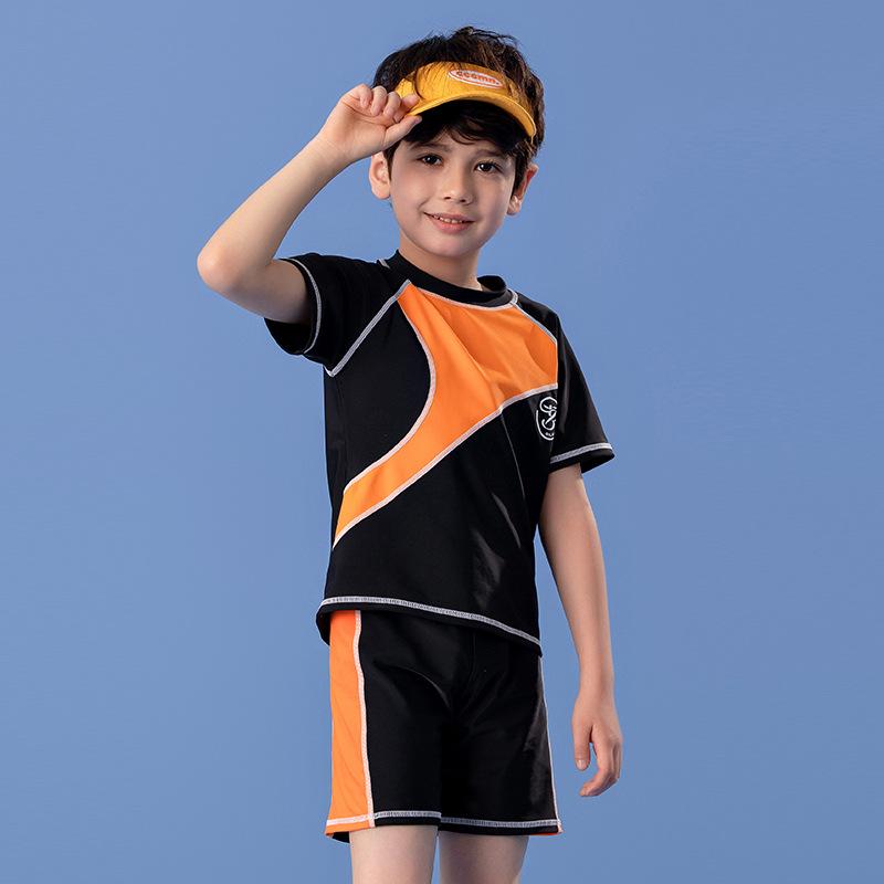 2024 Boys Quick-Drying Swimsuit Set: Split Sunscreen Swimwear & Trunks for Kids 2XL (120-130 cm)
2024 Boys Quick-Drying Swimsuit Set: Split Sunscreen Swimwear & Trunks for Kids 2XL (120-130 cm)
