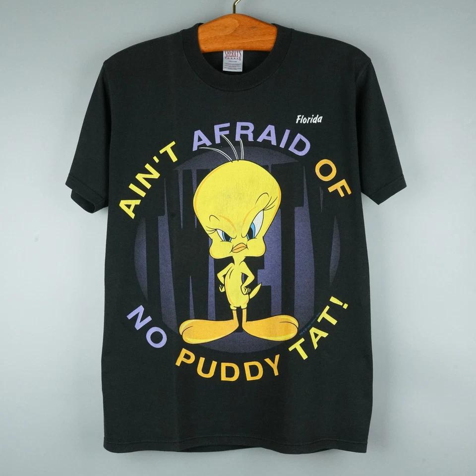 Vintage 1996 Tweety t-shirt L
Vintage 1996 Tweety t-shirt L