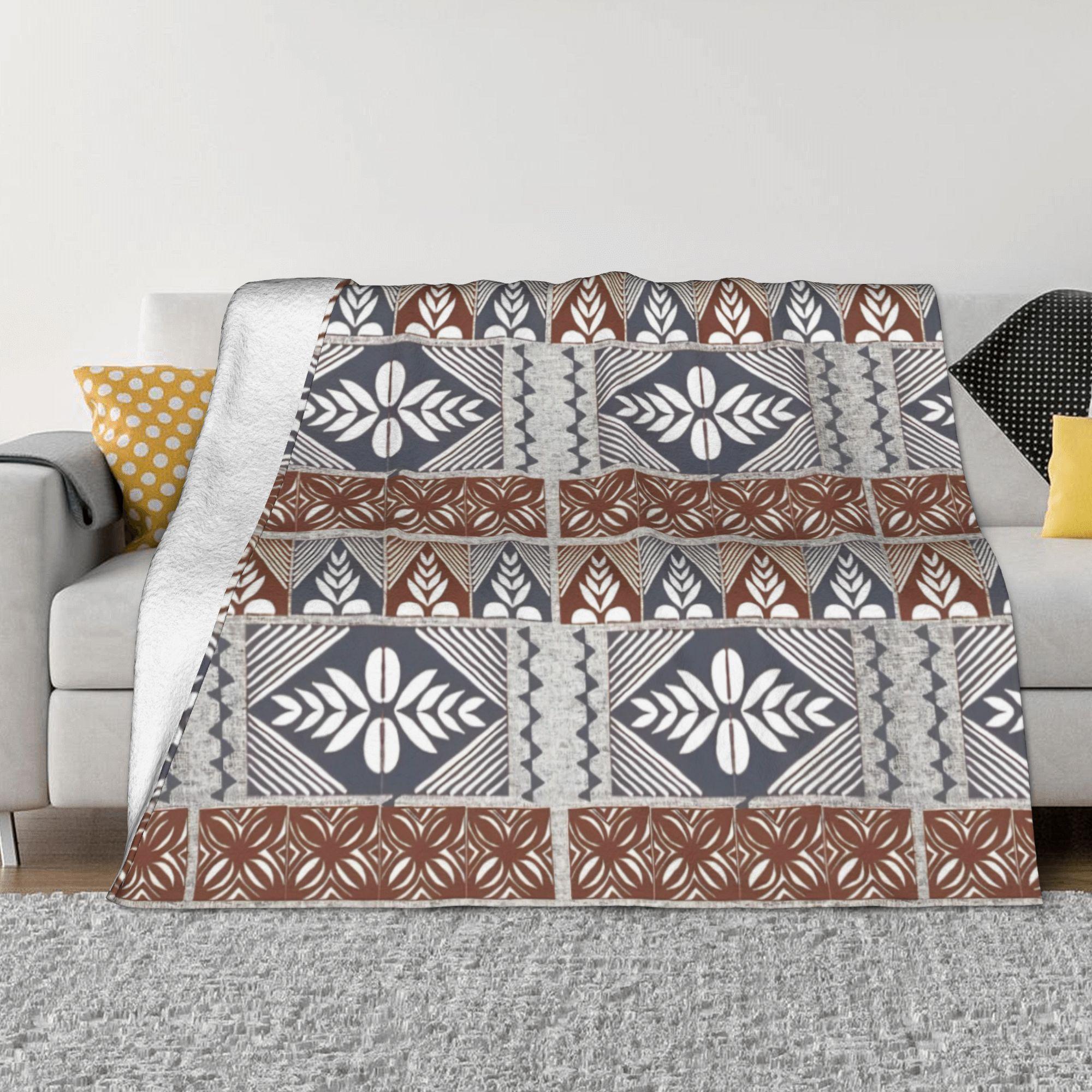 Polynesian Tongan Tapa Design Fleece Throw Blanket Tribal Blanket for Sofa Outdoor Warm Bedding Throws 100x150cm
Polynesian Tongan Tapa Design Fleece Throw Blanket Tribal Blanket for Sofa Outdoor Warm Bedding Throws 100x150cm