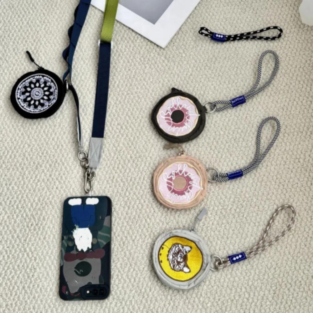 with Rope Nylon Key Chain Wallet Cute Embroidery Earphone Bag Fashion Mini Coin Purse Female Style3
with Rope Nylon Key Chain Wallet Cute Embroidery Earphone Bag Fashion Mini Coin Purse Female Style3