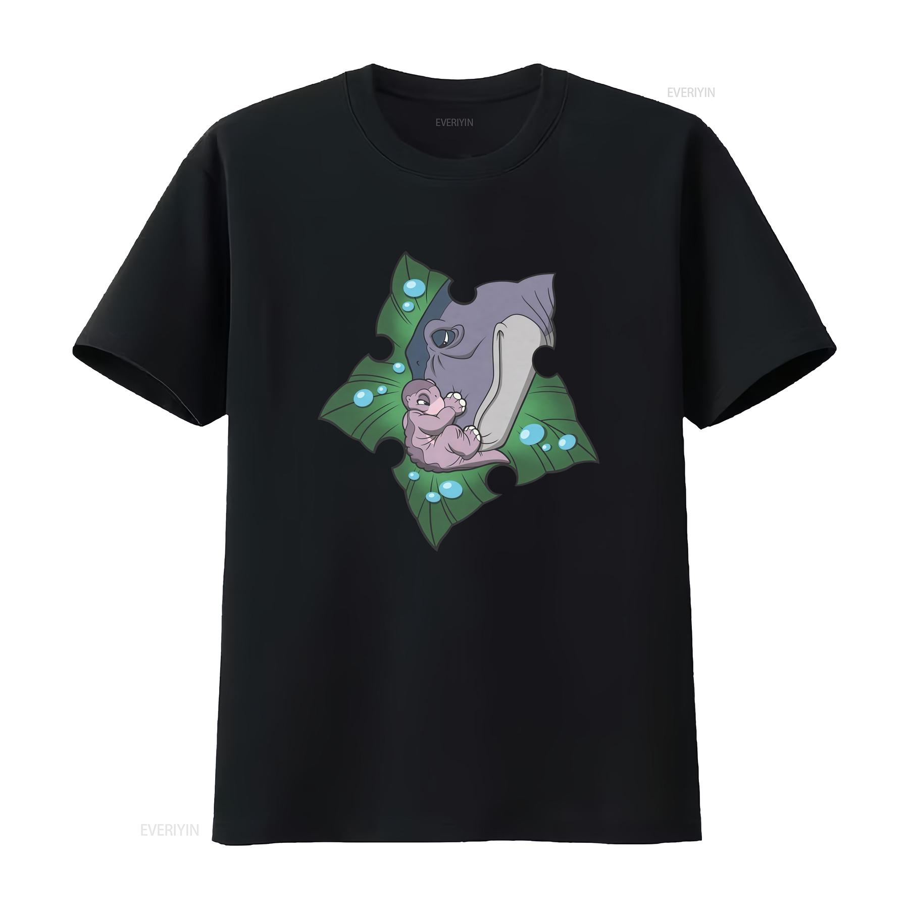 Adorable Land Before Time Littlefoot Baby Dinosaur Hugging on Leaf Print T Shirt for Kids vintage Washed Stylish fashion Casual 4XL
Adorable Land Before Time Littlefoot Baby Dinosaur Hugging on Leaf Print T Shirt for Kids vintage Washed Stylish fashion Casual 4XL