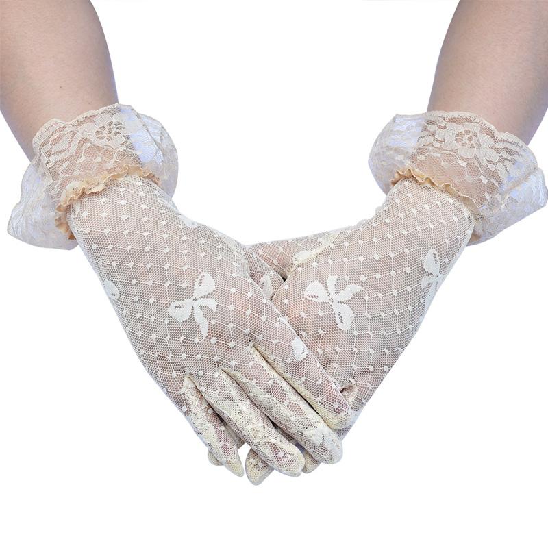 Tulle Mittens Short Bow Transparent Lace Gloves Breathabl Sunscreen
Tulle Mittens Short Bow Transparent Lace Gloves Breathabl Sunscreen