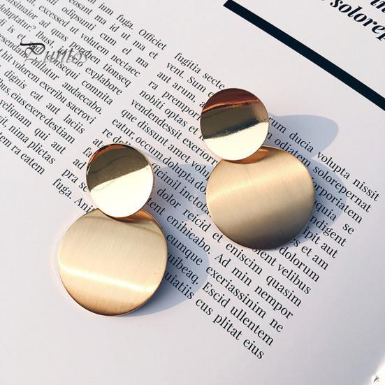 1 пара серег-гвоздиков с геометрическим рисунком, блестящие металлические маленькие большие круглые листы, изящные минималистичные гипоаллергенные серьги для женщин и девочек, модные ювелирные изделия, подарок
1 пара серег-гвоздиков с геометрическим рисунком, блестящие металлические маленькие большие круглые листы, изящные минималистичные гипоаллергенные серьги для женщин и девочек, модные ювелирные изделия, подарок