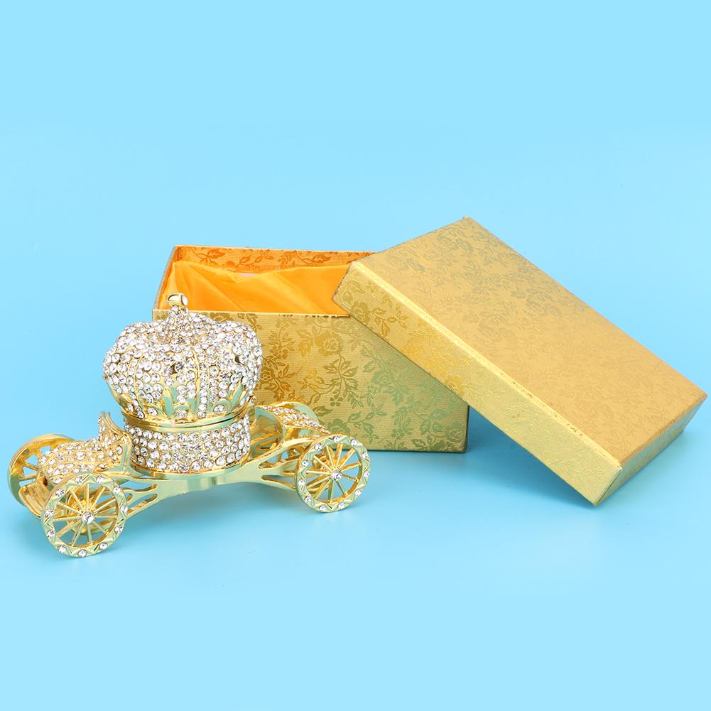 Европейский стиль Бриллиантовая карета Бриллиантовая корона Автомобиль Бриллиантовая коробка для колец Украшения для дома
Европейский стиль Бриллиантовая карета Бриллиантовая корона Автомобиль Бриллиантовая коробка для колец Украшения для дома