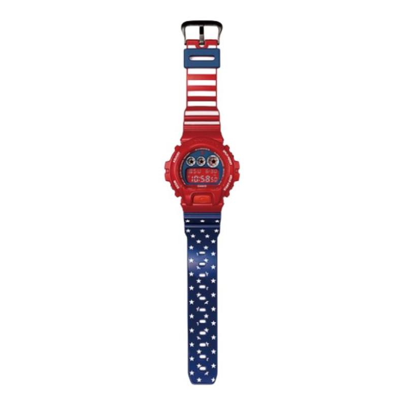 CASIO G-SQUAD series G-SHOCK series UNION PEGLEG NYC limited joint model stars and stripes watch electronic movement resin strap men s wat DW-6900UN-4 червоний
CASIO G-SQUAD series G-SHOCK series UNION PEGLEG NYC limited joint model stars and stripes watch electronic movement resin strap men s wat DW-6900UN-4 червоний