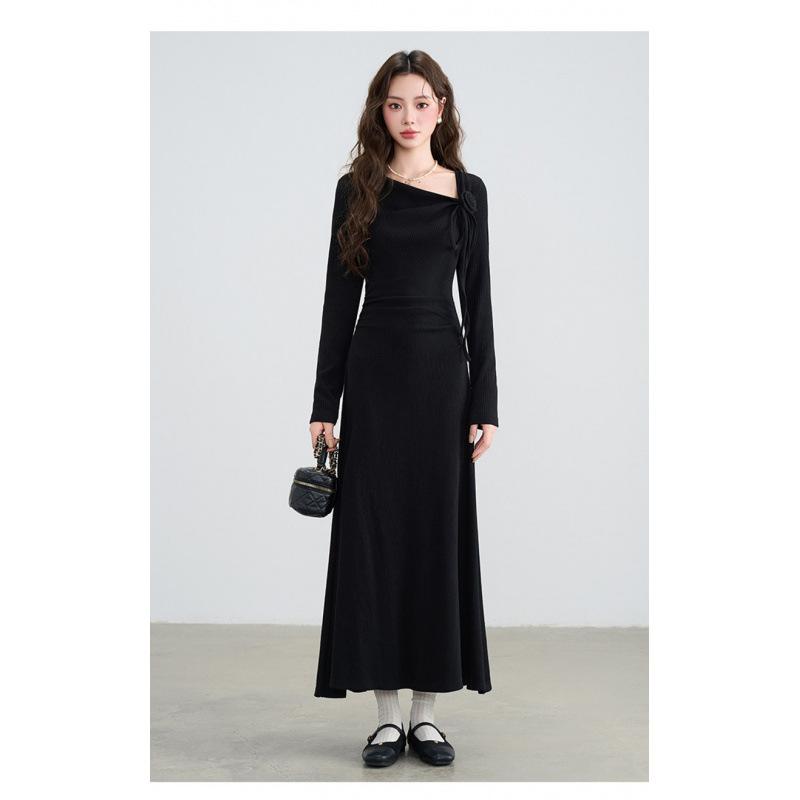 Huge good-looking season women s clothing, new Christmas wear, new robe, red dress. XL
Huge good-looking season women s clothing, new Christmas wear, new robe, red dress. XL