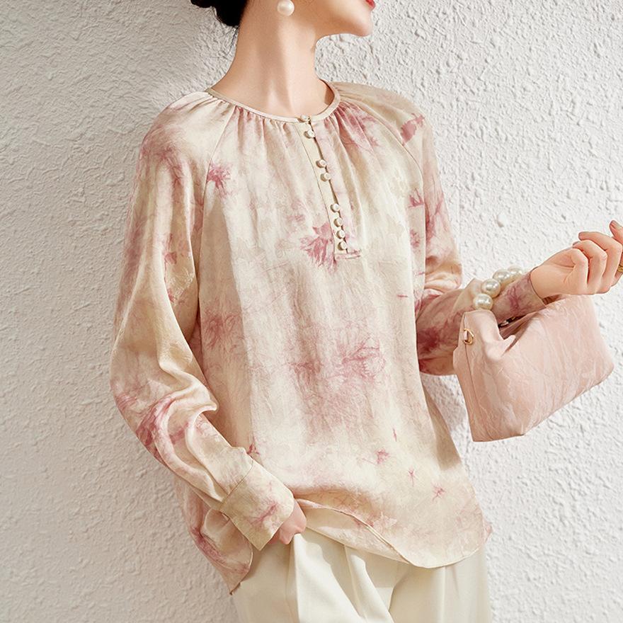 Весенне-летняя новая блузка из двойного крепа, шелковая, с принтом, женская, из шелка тутового дерева, с длинным рукавом, пуловер, темпераментная, благородный топ XXL
Весенне-летняя новая блузка из двойного крепа, шелковая, с принтом, женская, из шелка тутового дерева, с длинным рукавом, пуловер, темпераментная, благородный топ XXL