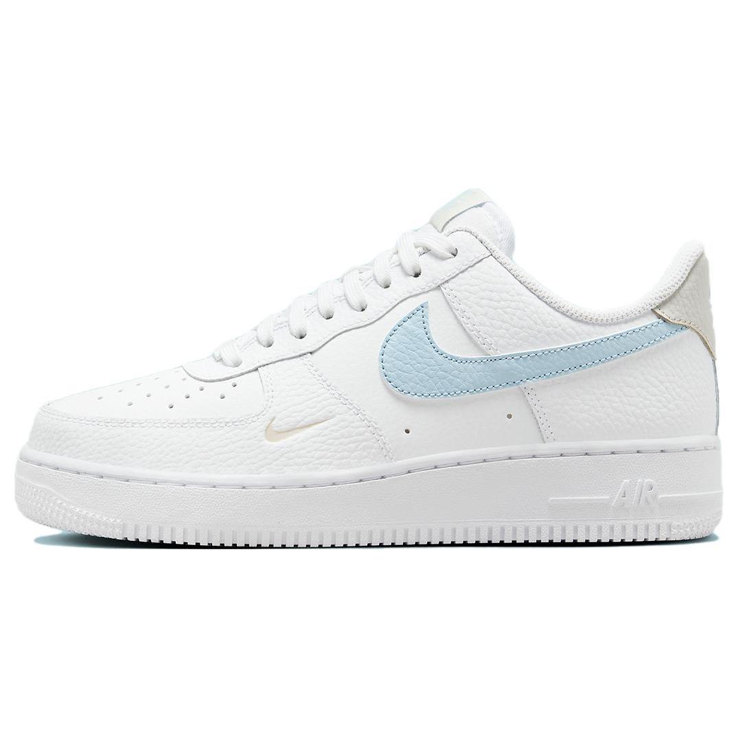 Новые Nike Air Force 1 Low Белые Светло-лазурные HF0022-100 35.5
Новые Nike Air Force 1 Low Белые Светло-лазурные HF0022-100 35.5
