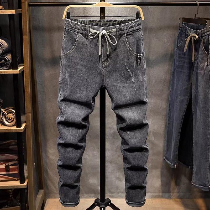 2024 Мужские стильные джинсы с эластичной резинкой на талии: Весна и осень. Прямой крой, завязка на шнурок, облегающий, длинный и легкий для лета. Size 34 черный серый
2024 Мужские стильные джинсы с эластичной резинкой на талии: Весна и осень. Прямой крой, завязка на шнурок, облегающий, длинный и легкий для лета. Size 34 черный серый
