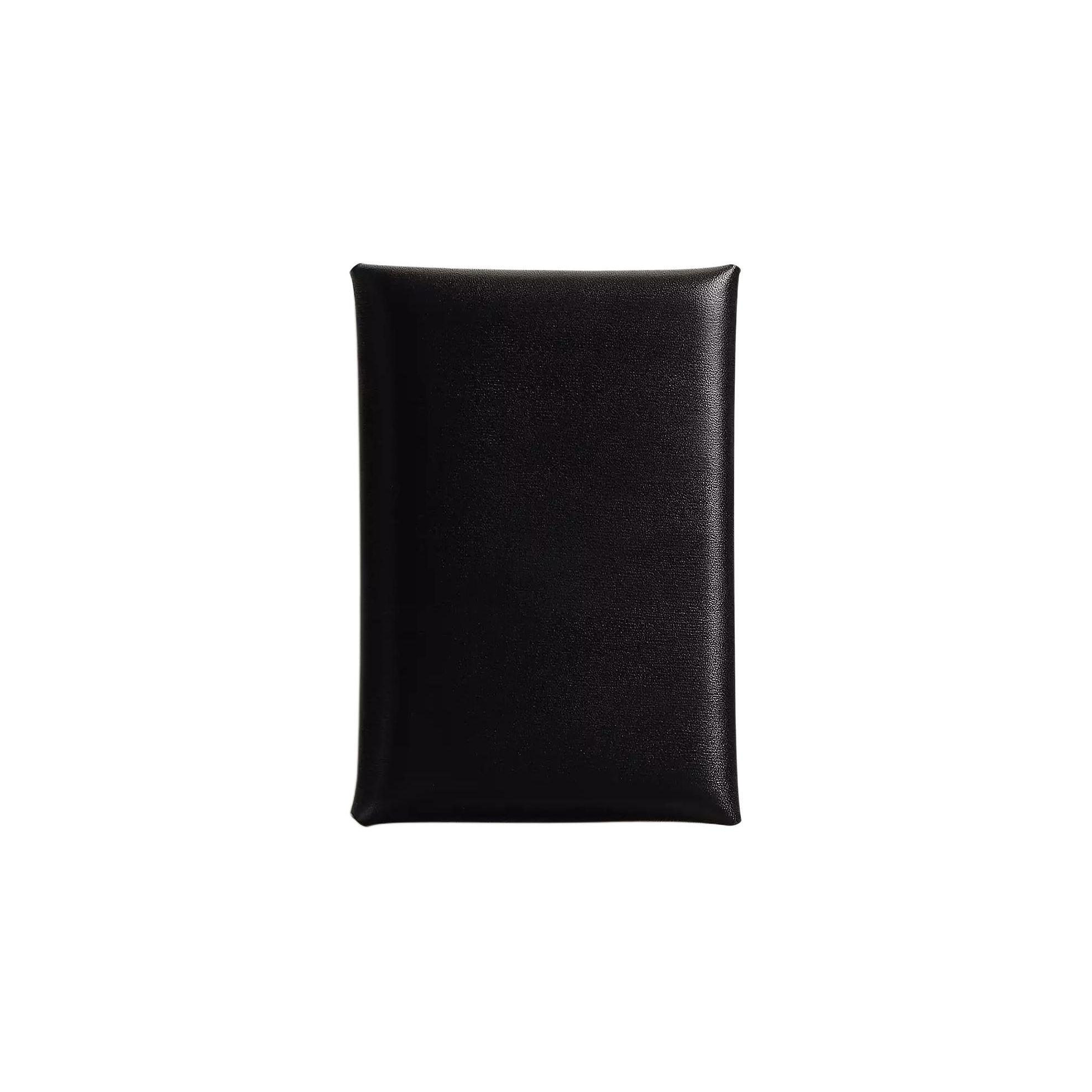 Hermes Calvi Duo Palladium Press Button Box Calfskin Card Holder Women Card Holder Black H084388CK89 Box Included
Hermes Calvi Duo Palladium Press Button Box Calfskin Card Holder Women Card Holder Black H084388CK89 Box Included
