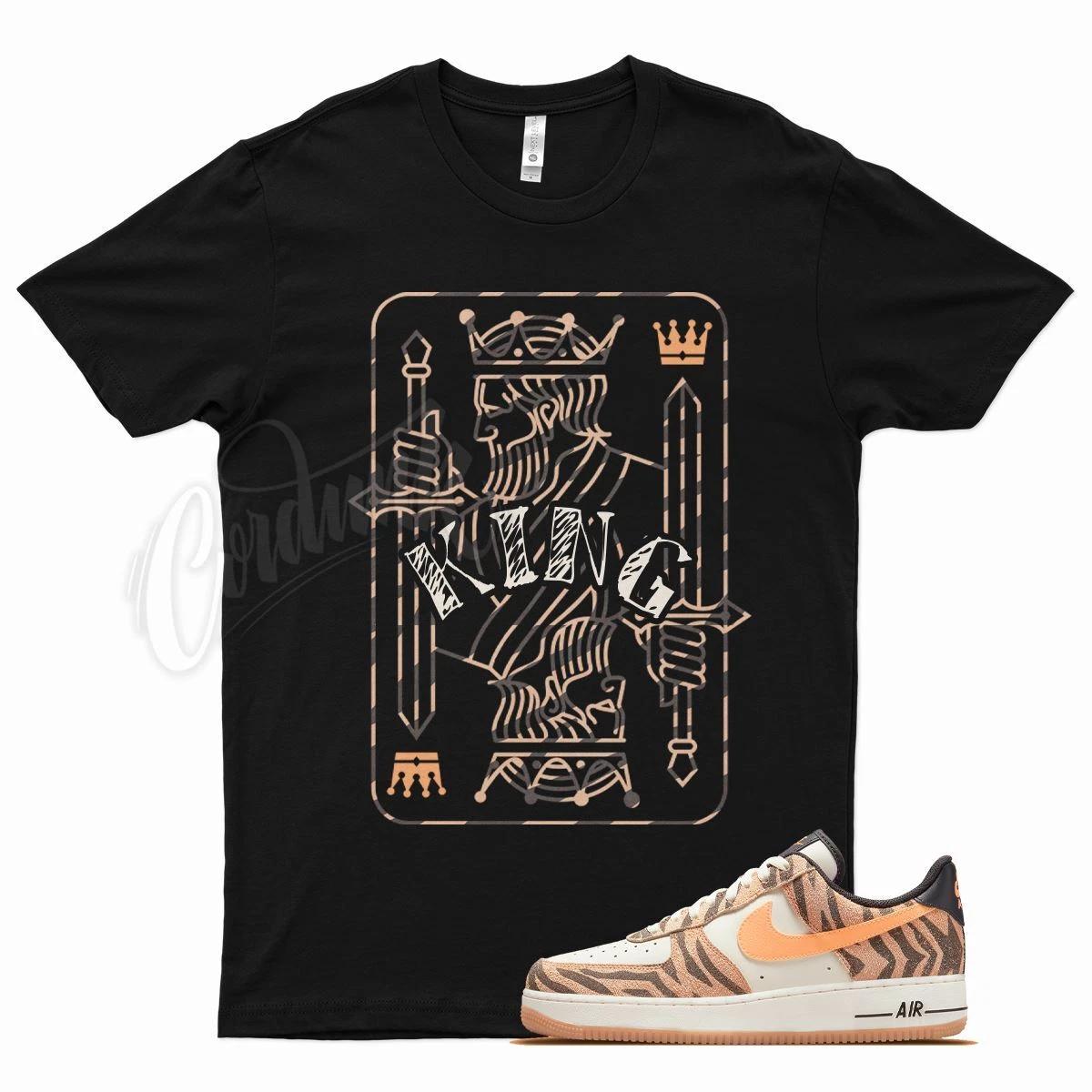 KING T Shirt for N Air Force 1 Low Daktari Stripes Coconut Milk Orange 3XL
KING T Shirt for N Air Force 1 Low Daktari Stripes Coconut Milk Orange 3XL