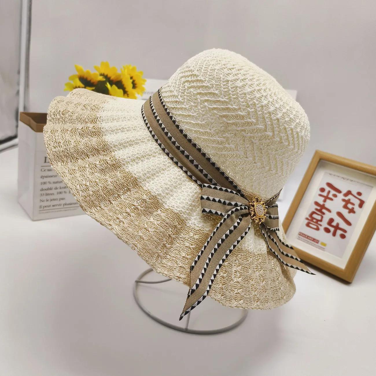 WTEMPO Легкие дышащие летние шляпы от солнца с полосатым бантом, женские повседневные элегантные универсальные широкополые шляпы для путешествий и пляжа 1pc
WTEMPO Легкие дышащие летние шляпы от солнца с полосатым бантом, женские повседневные элегантные универсальные широкополые шляпы для путешествий и пляжа 1pc