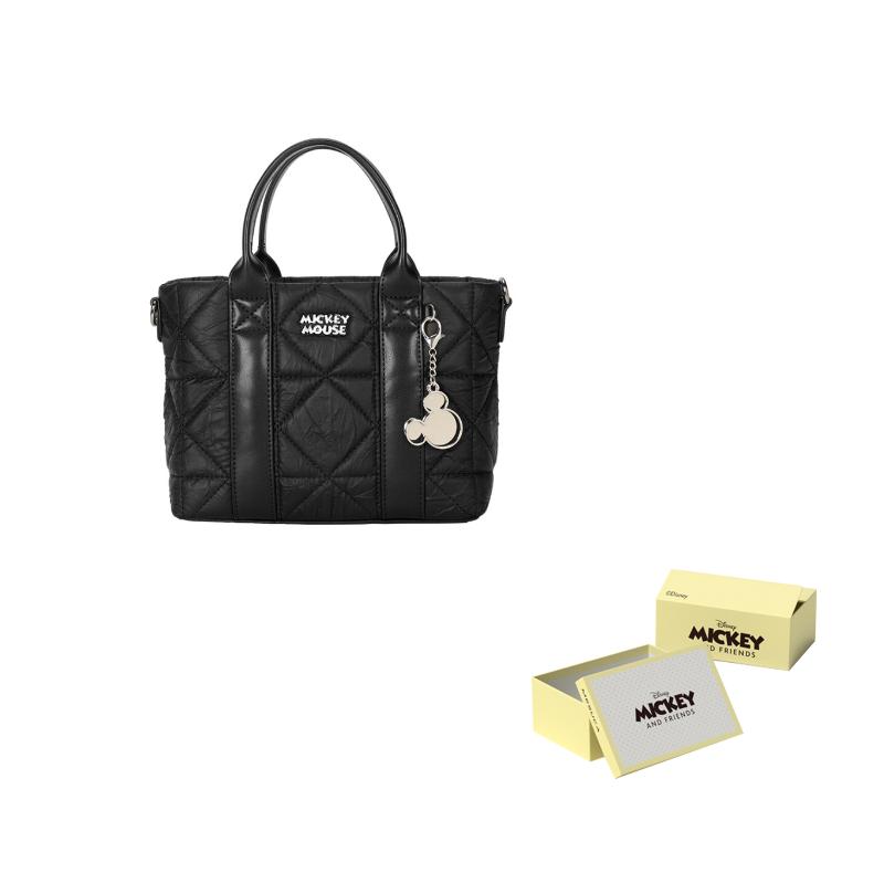 Новая сумка-тоут на плечо из ПУ серии Disney Mickey, сумка через плечо, дамская сумка среднего размера, унисекс, черная DHF41119-A 22.1*7.6*18.0CM
Новая сумка-тоут на плечо из ПУ серии Disney Mickey, сумка через плечо, дамская сумка среднего размера, унисекс, черная DHF41119-A 22.1*7.6*18.0CM