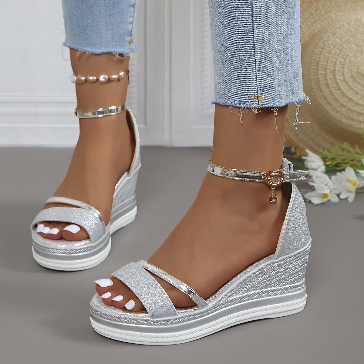 Fashion Women Wedges Sandals Summer 2024 New Fashion Casual Shallow Shoes for Women High Heels Open Toe Platform Sexy Designer Sandals 43
Fashion Women Wedges Sandals Summer 2024 New Fashion Casual Shallow Shoes for Women High Heels Open Toe Platform Sexy Designer Sandals 43
