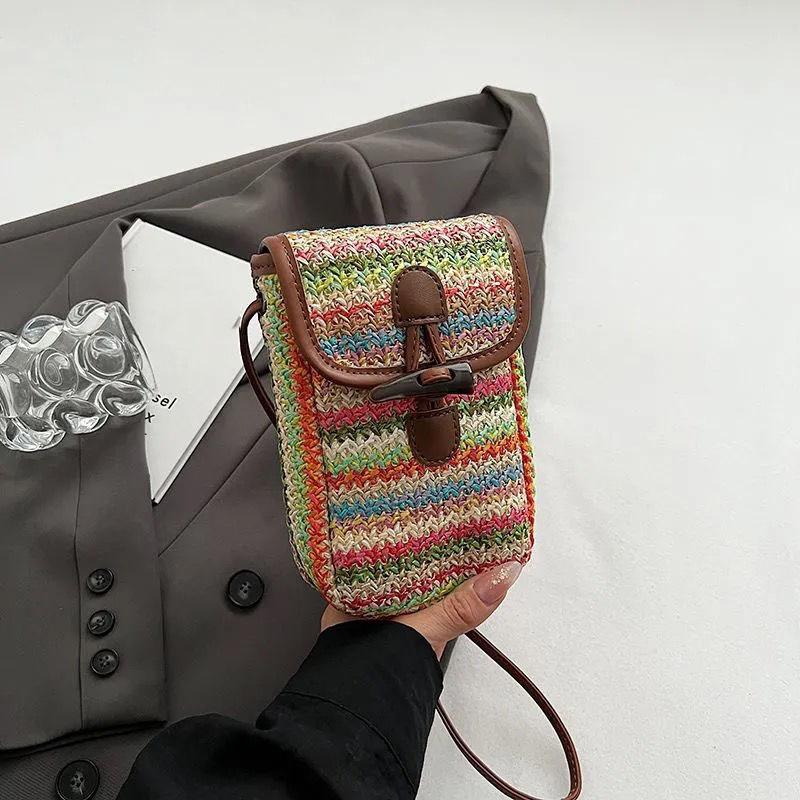 Цветовая коллизия, пляжный отпуск, плетеная сумка из травы для женщин, 2025, новая летняя маленькая сумка через плечо, популярная плетеная сумка для мобильного телефона разноцветный
Цветовая коллизия, пляжный отпуск, плетеная сумка из травы для женщин, 2025, новая летняя маленькая сумка через плечо, популярная плетеная сумка для мобильного телефона разноцветный