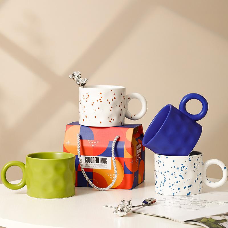 Ins Wind Spray Ink Splashing Ceramic Mug Set High Beauty Opening Event Companion Gift Cup Подарункова коробка 301-400ml aero синього кольору
Ins Wind Spray Ink Splashing Ceramic Mug Set High Beauty Opening Event Companion Gift Cup Подарункова коробка 301-400ml aero синього кольору