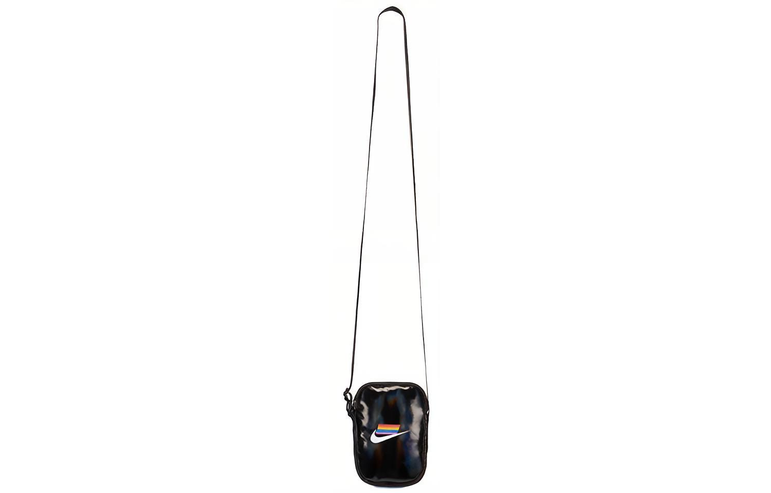 Nike Polyester Shoulder Bag, Crossbody Bag Regular Unisex Black & White CZ7940-010
Nike Polyester Shoulder Bag, Crossbody Bag Regular Unisex Black & White CZ7940-010
