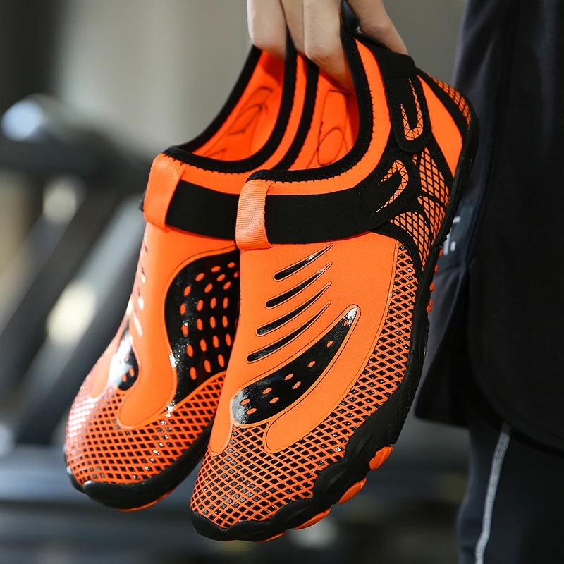 Summer Men Aqua Shoes Unisex Slippers Water Upstream Outdoor Swimming River Barefoot Non-slip Beach Shoes Quick Drying Sport 35 чорний
Summer Men Aqua Shoes Unisex Slippers Water Upstream Outdoor Swimming River Barefoot Non-slip Beach Shoes Quick Drying Sport 35 чорний