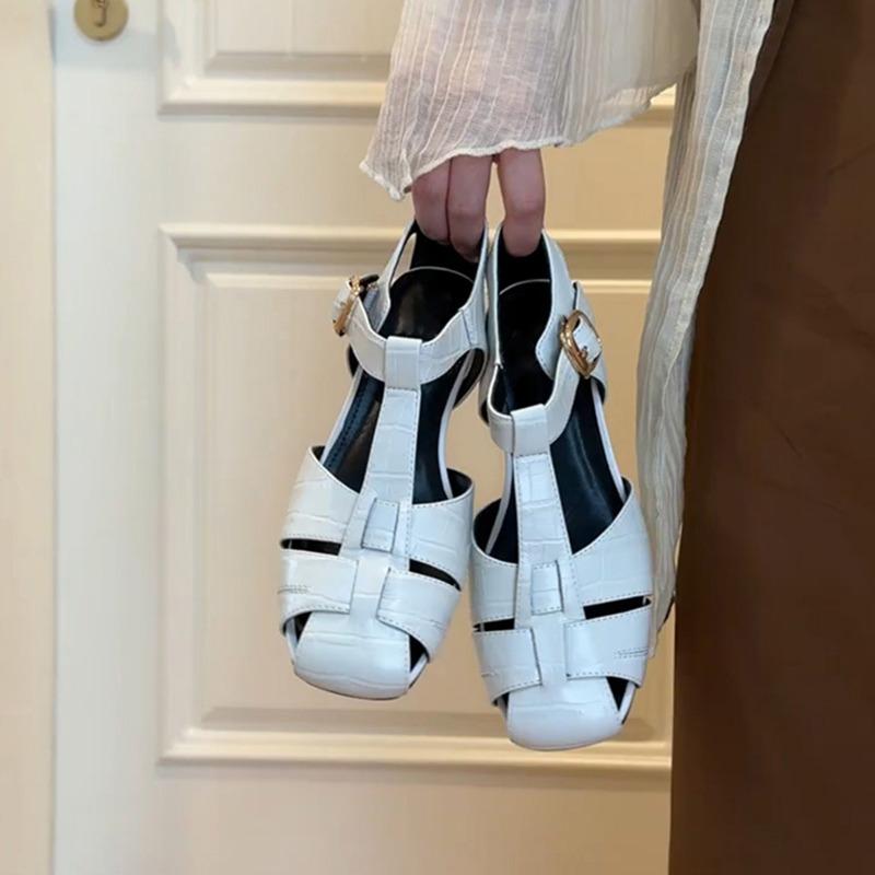 Ретро плетеные туфли-клетка для свиньи женские универсальные кожаные полые дышащие сандалии женские на плоской подошве с круглым носком и сумкой на носке 40
Ретро плетеные туфли-клетка для свиньи женские универсальные кожаные полые дышащие сандалии женские на плоской подошве с круглым носком и сумкой на носке 40