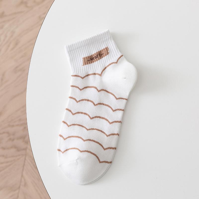 Женские короткие носки, летние тонкие и милые носки с низким верхом, весенне-осенние носки до середины икры, дышащие и влагоотводящие, летние 1 pair
Женские короткие носки, летние тонкие и милые носки с низким верхом, весенне-осенние носки до середины икры, дышащие и влагоотводящие, летние 1 pair