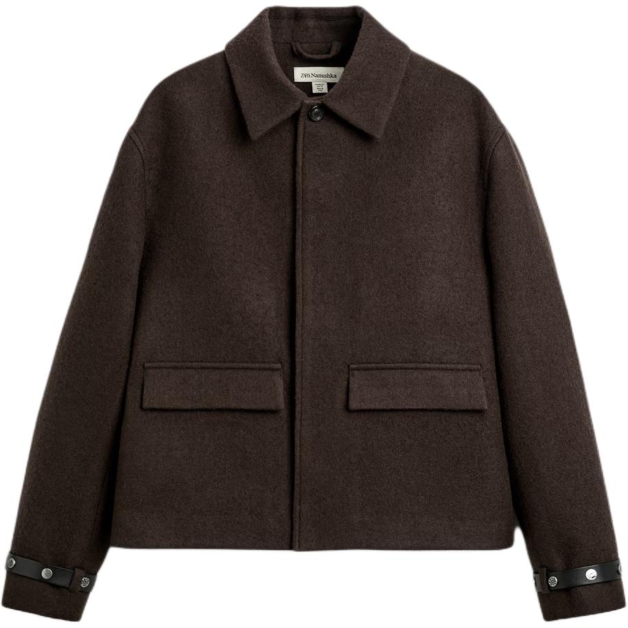Zara X Nanushka Collaboration FW24 Кожаная куртка с карманом-клапаном, однотонная, мужские куртки, темно-коричневые 06348549-700 XL
Zara X Nanushka Collaboration FW24 Кожаная куртка с карманом-клапаном, однотонная, мужские куртки, темно-коричневые 06348549-700 XL