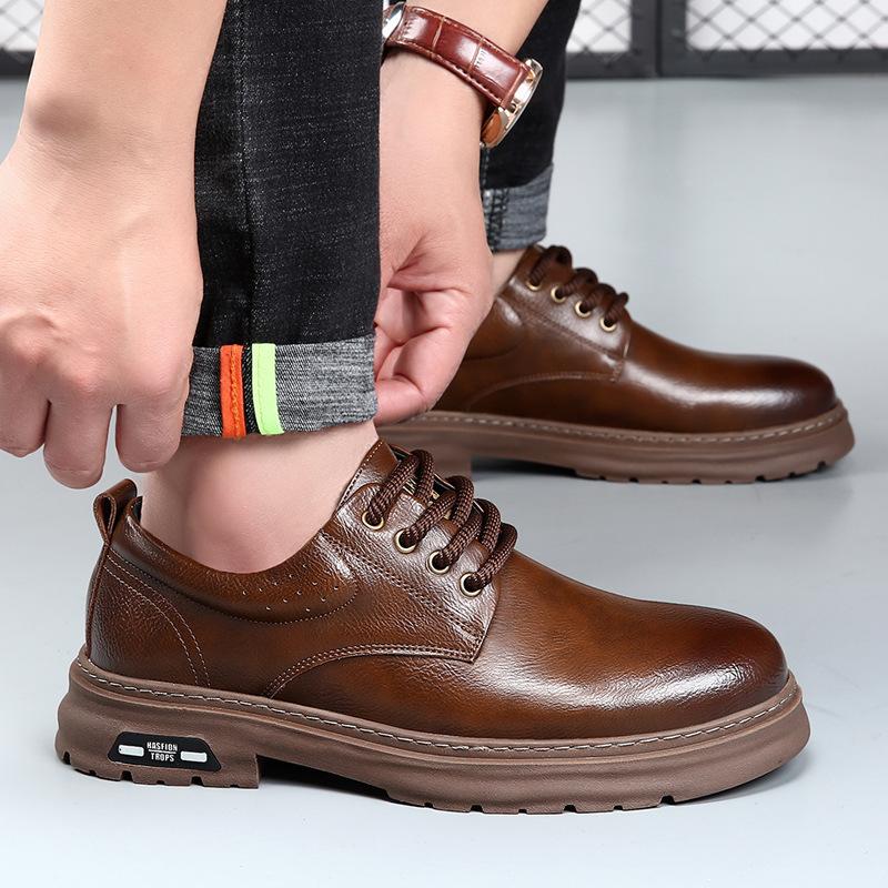 Чоловіче взуття в стилі business casual зі шкіри 2025 року, весняна новинка, британський стиль, на товстій підошві, дихаюче, трендове, універсальне, м яке шкіряне чоловіче взуття 39
Чоловіче взуття в стилі business casual зі шкіри 2025 року, весняна новинка, британський стиль, на товстій підошві, дихаюче, трендове, універсальне, м яке шкіряне чоловіче взуття 39