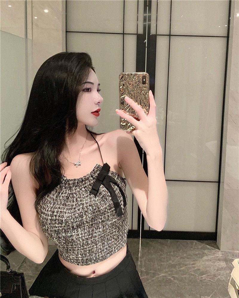 2024 Sexy Back Halter Neck Suspender Crop Top for Women - Slim, High Waist, Versatile Summer Style. One Size (Fits 75-120 pounds) синій
2024 Sexy Back Halter Neck Suspender Crop Top for Women - Slim, High Waist, Versatile Summer Style. One Size (Fits 75-120 pounds) синій