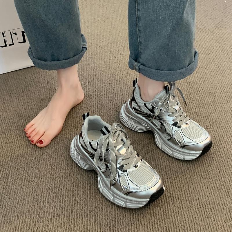 Women s shoes white retro fried street showing feet small platform dad shoes women s new autumn height-increasing sports and leisure shoes 35 бежевий
Women s shoes white retro fried street showing feet small platform dad shoes women s new autumn height-increasing sports and leisure shoes 35 бежевий