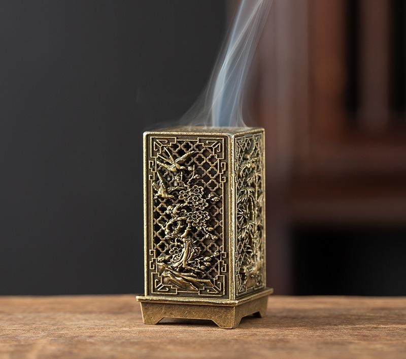 Hollowed-out Incense Burner Square Vertical Incen Aromatherapy Burner Chinese Bamboo Plum Inense Burners For Office Home Decor
Hollowed-out Incense Burner Square Vertical Incen Aromatherapy Burner Chinese Bamboo Plum Inense Burners For Office Home Decor
