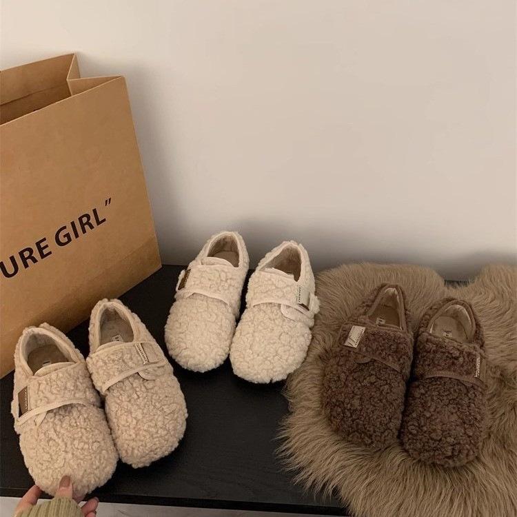 Mao Mao shoes women s outer wear 2024 new autumn and winter one-pedal Doudou shoes soft-soled plush warm flat-soled cotton shoes laden shoes 35
Mao Mao shoes women s outer wear 2024 new autumn and winter one-pedal Doudou shoes soft-soled plush warm flat-soled cotton shoes laden shoes 35