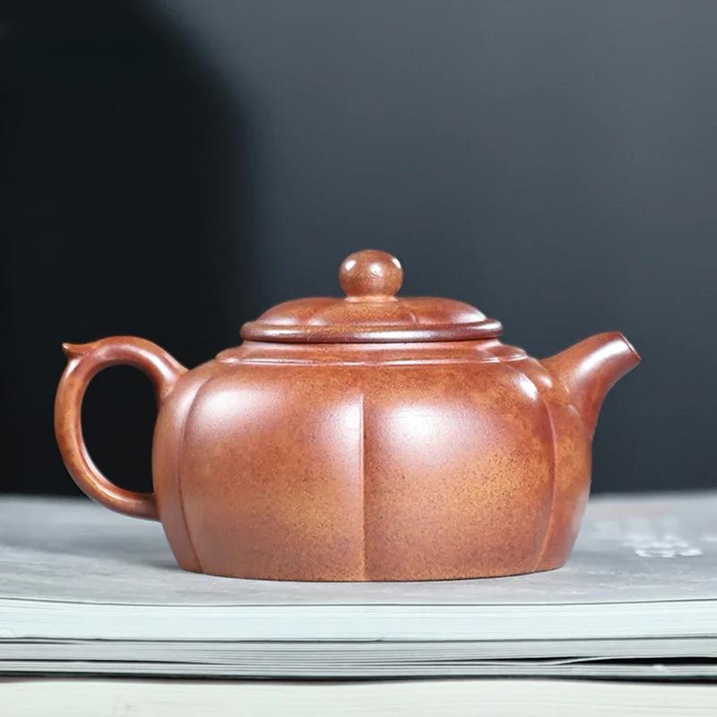 1PC 180ml Chinese Yixing purple clay teapot Handmade beauty teapot custom filter tea infuser home tea ceremony accessories
1PC 180ml Chinese Yixing purple clay teapot Handmade beauty teapot custom filter tea infuser home tea ceremony accessories