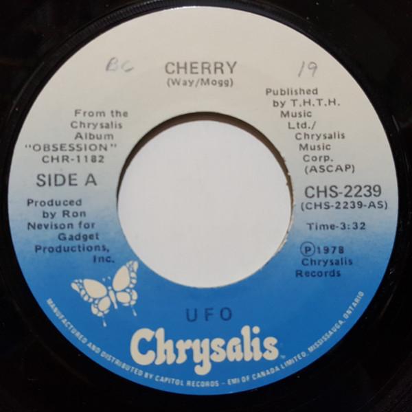 7inch Record UFO Cherry You Dont Fool Me CHS2239 CHRYSALIS 1978 Canada Rock Used
7inch Record UFO Cherry You Dont Fool Me CHS2239 CHRYSALIS 1978 Canada Rock Used