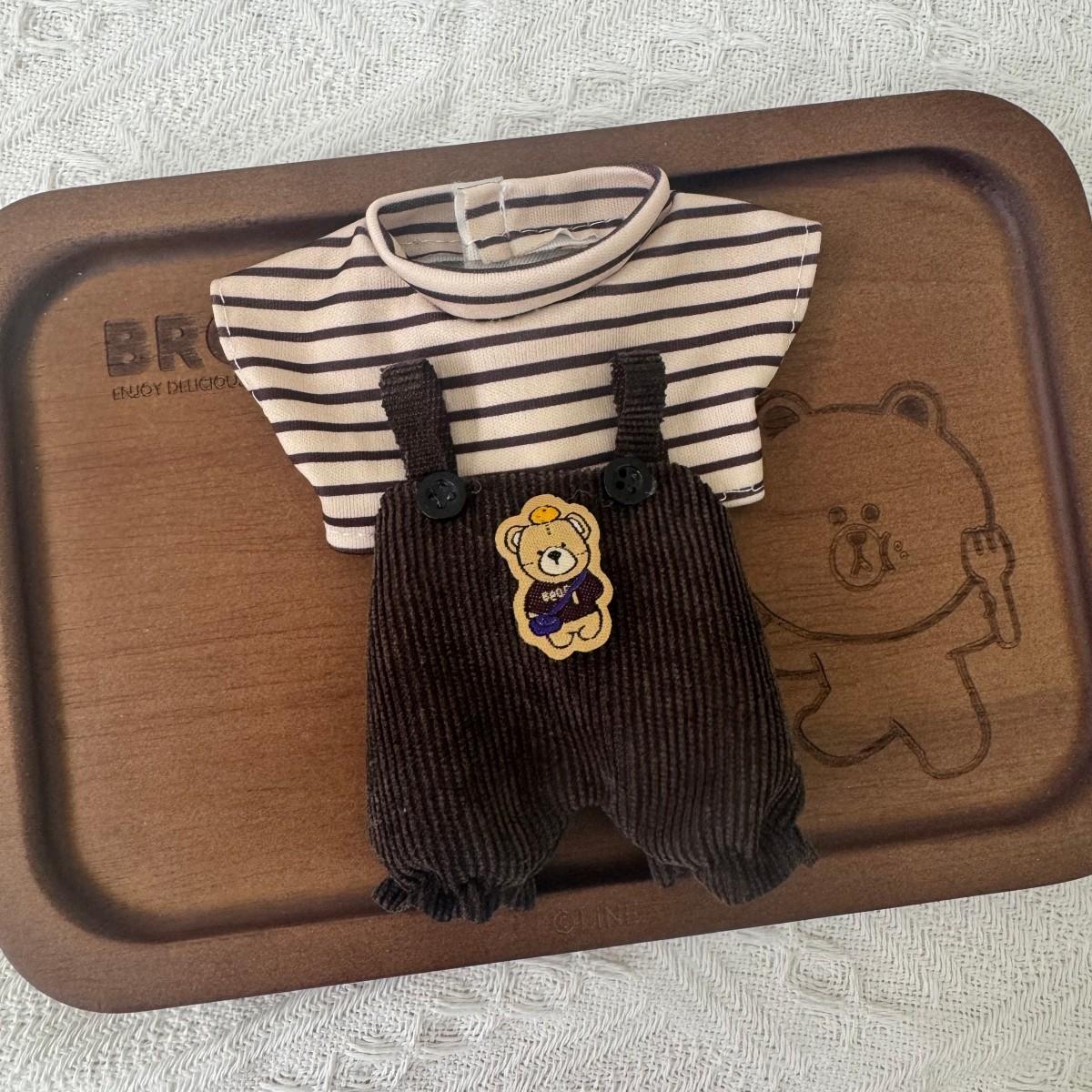 Popular Labubu Doll Clothes 17cm Pendant Labubu Doll Clothes Spring Field Strap Pants Set Labubu Doll Clothes Accessories Excluding dolls
Popular Labubu Doll Clothes 17cm Pendant Labubu Doll Clothes Spring Field Strap Pants Set Labubu Doll Clothes Accessories Excluding dolls