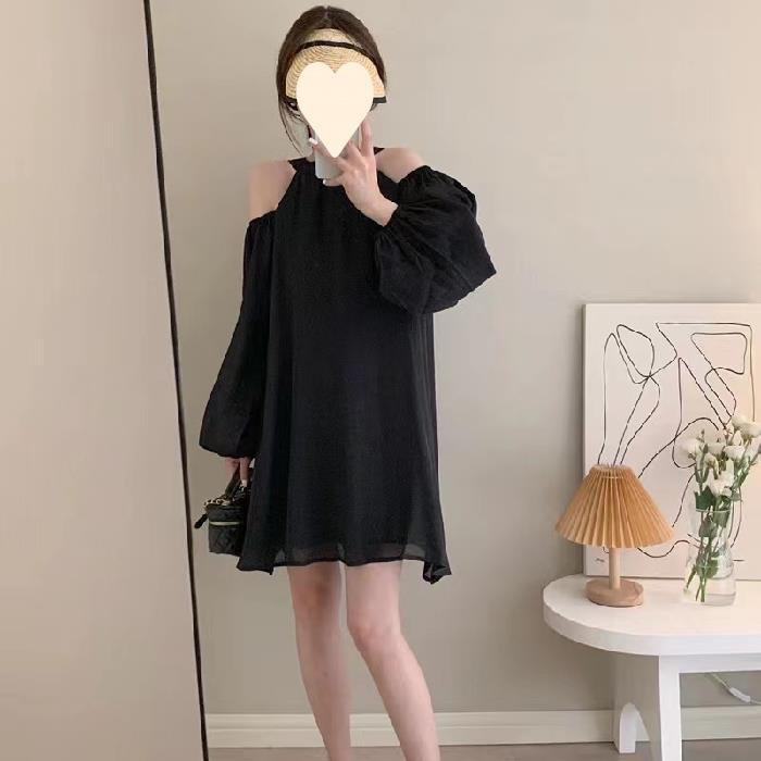 Autumn new retro temperament skirt neck leakage shoulder lace-up design sense thin meat-covering celebrity dress 2XL
Autumn new retro temperament skirt neck leakage shoulder lace-up design sense thin meat-covering celebrity dress 2XL