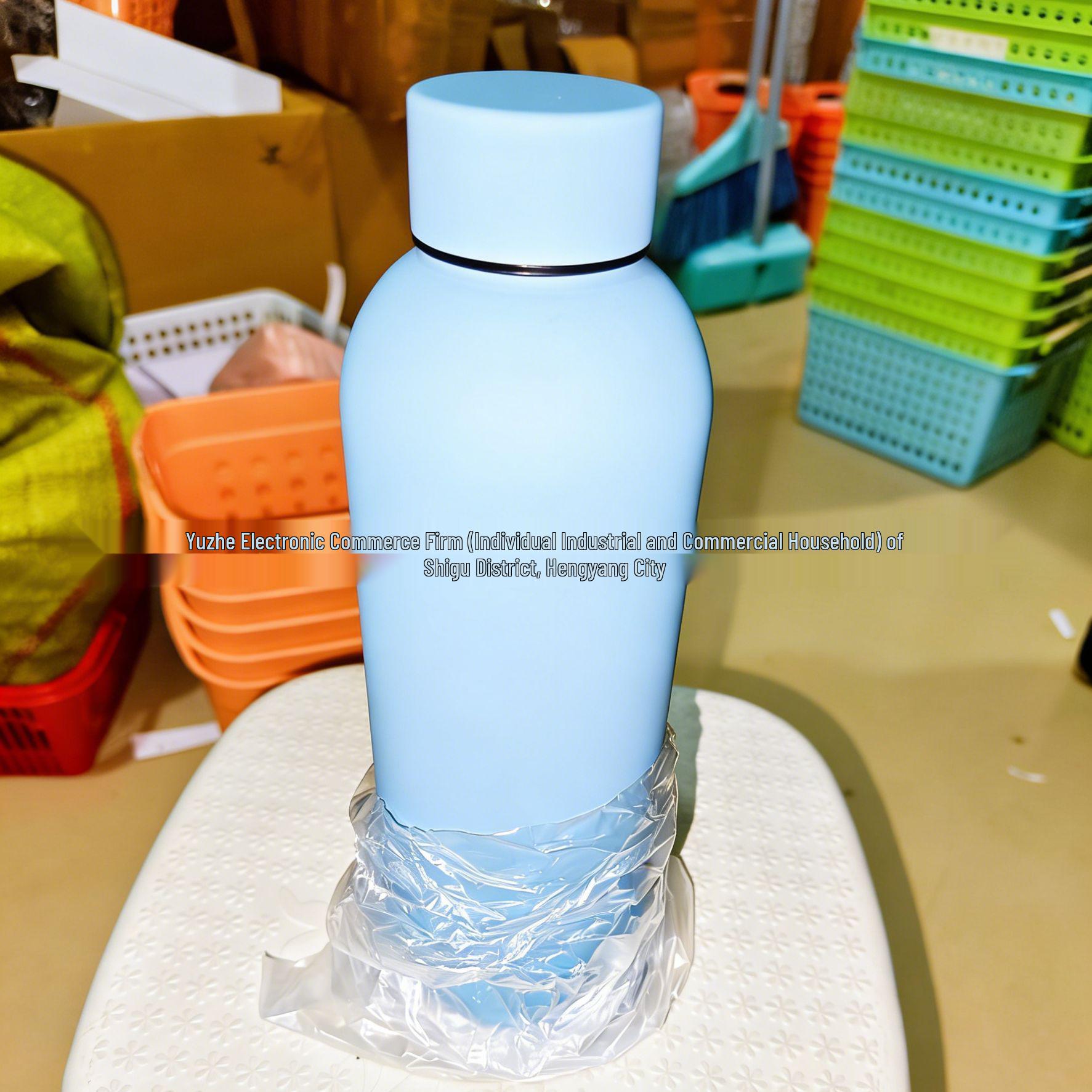 Custom Double-Layer Insulated Stainless Steel 500ml Sports Water Bottle, American Style. 500ml
Custom Double-Layer Insulated Stainless Steel 500ml Sports Water Bottle, American Style. 500ml