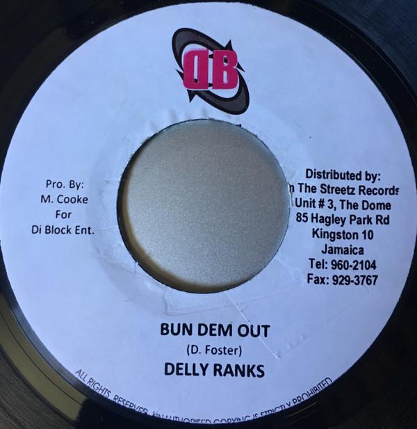 7inch Record DELLY RANKS / ADVANCE - Bun Dem Out / Laugh Na Play NONE Di Block Record Jamaica Reggae, Ska & Dub Used
7inch Record DELLY RANKS / ADVANCE - Bun Dem Out / Laugh Na Play NONE Di Block Record Jamaica Reggae, Ska & Dub Used