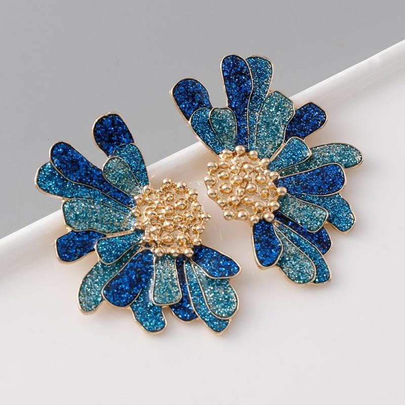 Pinkdudu Vintage Exaggerated Large Flower Zinc Alloy Earrings Fashion Trendy Stud Earrings Women PD2365 синий
Pinkdudu Vintage Exaggerated Large Flower Zinc Alloy Earrings Fashion Trendy Stud Earrings Women PD2365 синий