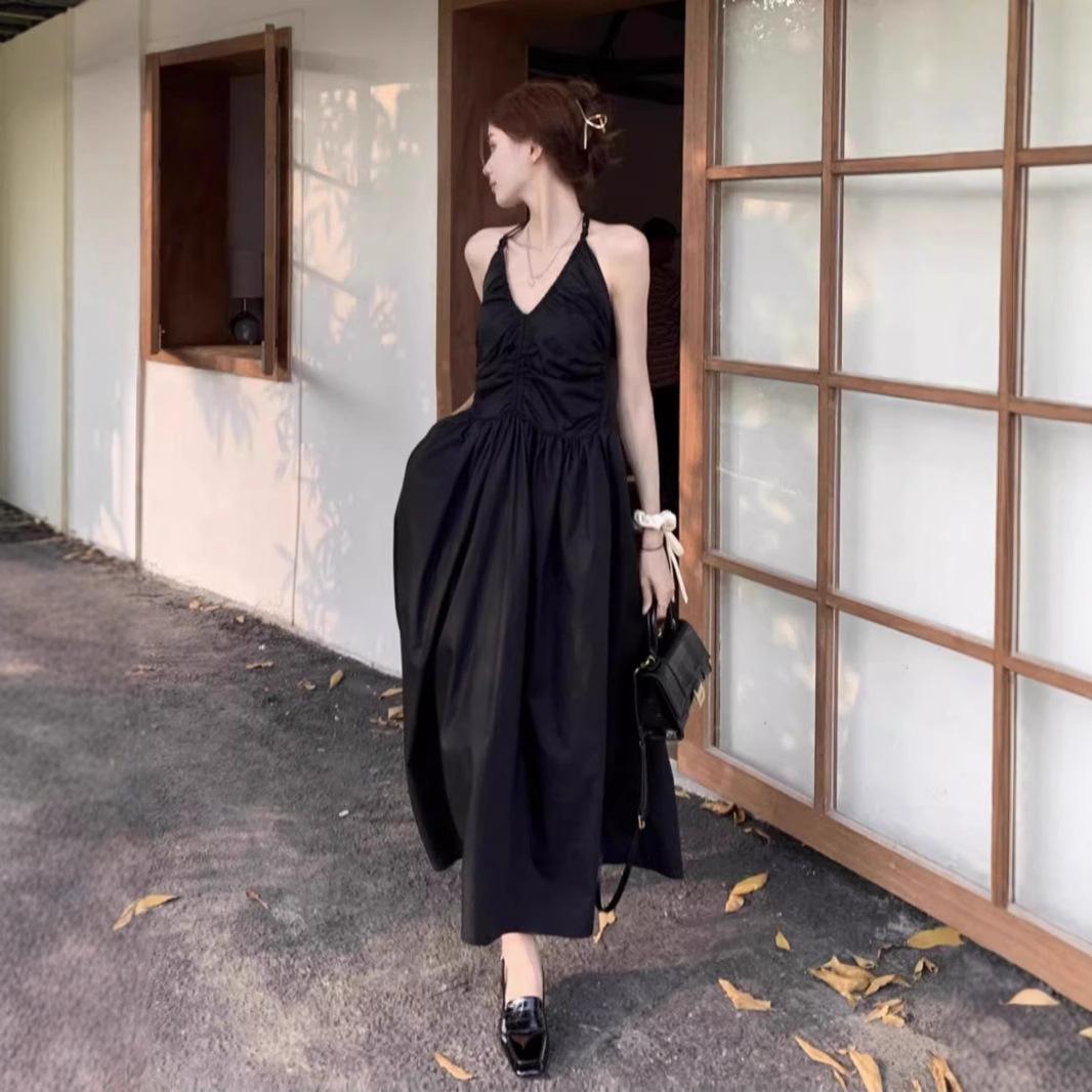 French white neck strap V-neck dress female summer fairy style Mori backless seaside vacation fluffy dress XXL чорний
French white neck strap V-neck dress female summer fairy style Mori backless seaside vacation fluffy dress XXL чорний