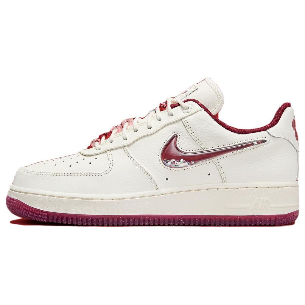 Nike Air Force 1 Low Valentines Day Women Sneakers FZ5068-161 EU 35.5 червоний
Nike Air Force 1 Low Valentines Day Women Sneakers FZ5068-161 EU 35.5 червоний
