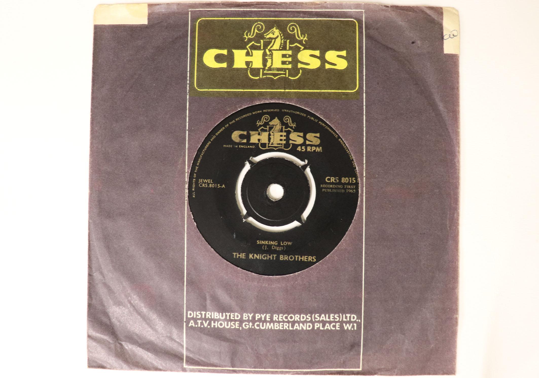 7inch Record KNIGHT BROS Sinking Low Temptation bout To G CRS8015 CHESS 1965 UK SoulFunk Used
7inch Record KNIGHT BROS Sinking Low Temptation bout To G CRS8015 CHESS 1965 UK SoulFunk Used