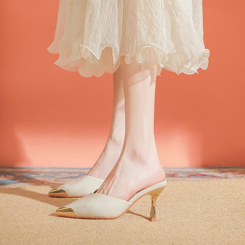 Baotou half slippers women wear pointed high heels thick heels cool slippers women s new high heels slippers large size 43
Baotou half slippers women wear pointed high heels thick heels cool slippers women s new high heels slippers large size 43