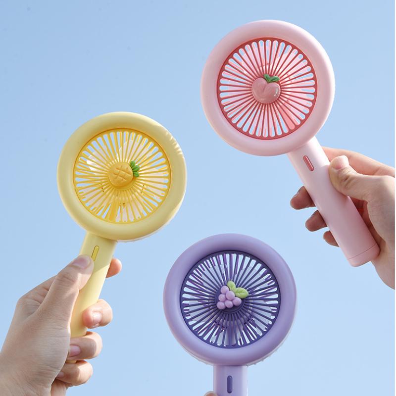 Handheld Small Fan Fruit USB Charging Strong Wind Fan Charging Portable Handheld Fan Suitable for Outdoor Travel and Camping фиолетовый
Handheld Small Fan Fruit USB Charging Strong Wind Fan Charging Portable Handheld Fan Suitable for Outdoor Travel and Camping фиолетовый