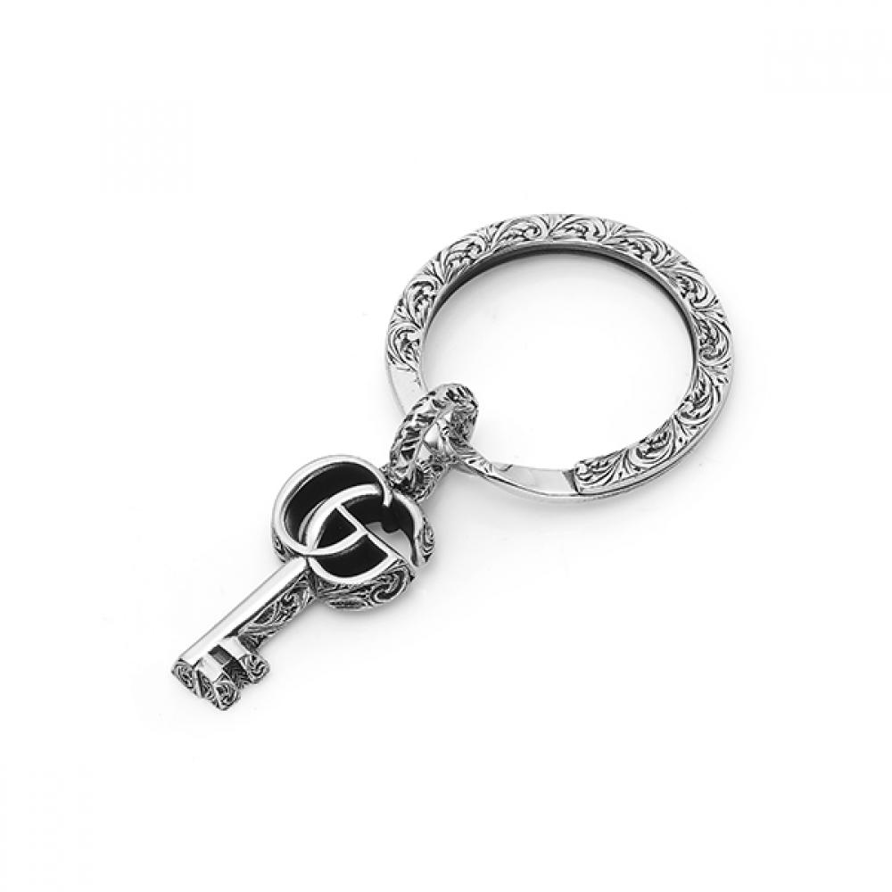 Gucci Ybf627765001 627765 J8400 0701 Marmont Gg Key Ring YBF627765001
Gucci Ybf627765001 627765 J8400 0701 Marmont Gg Key Ring YBF627765001