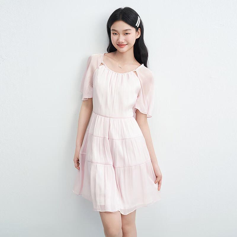 Shimmer Fabric Shoulder Cutout Beaded Bow Dress M
Shimmer Fabric Shoulder Cutout Beaded Bow Dress M