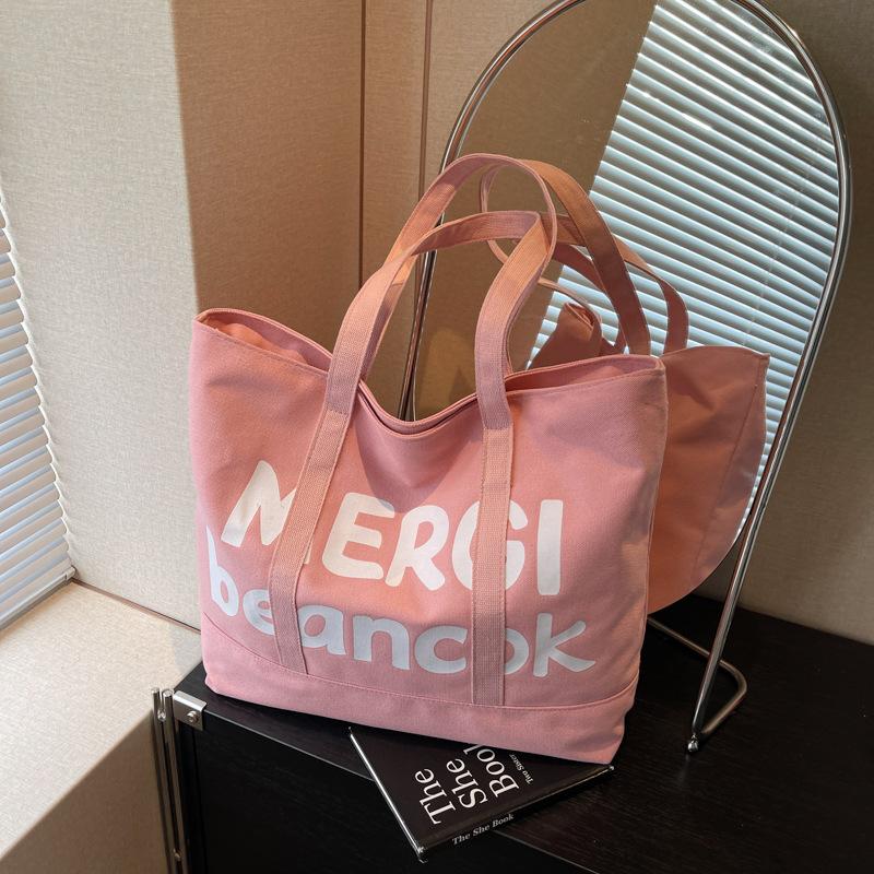 Bag Lazy Underarm Bag Women s 2025 New Alphabet Printed Tote Bag Large Capacity Shoulder Bag
Bag Lazy Underarm Bag Women s 2025 New Alphabet Printed Tote Bag Large Capacity Shoulder Bag