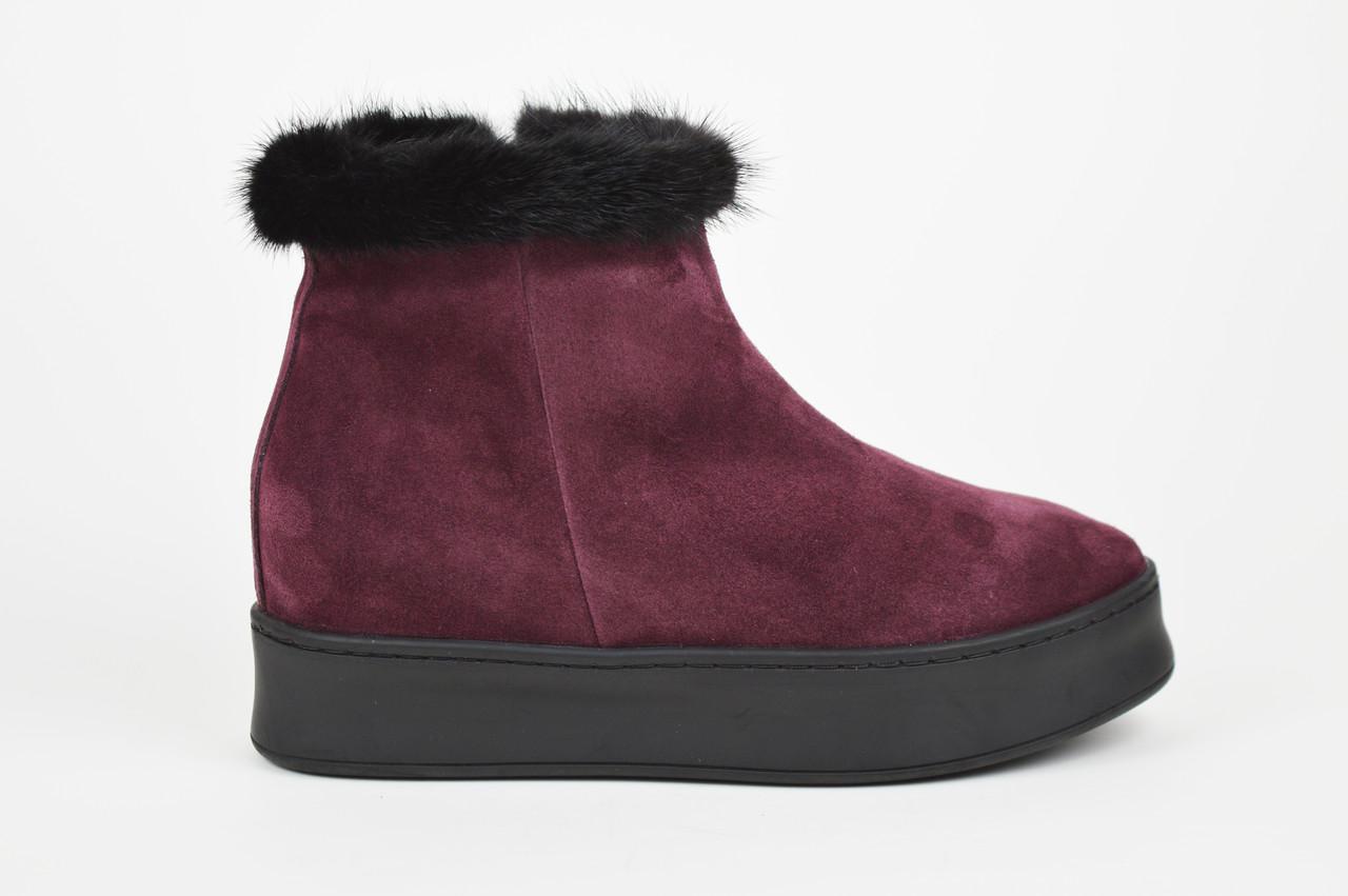 Черевики Guero 229391 36 Бордові 40 бордовий
Черевики Guero 229391 36 Бордові 40 бордовий